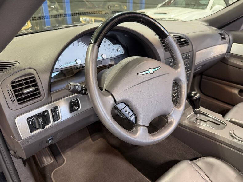 2002 Ford Thunderbird Deluxe