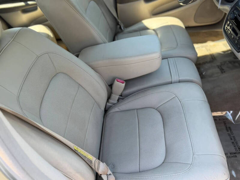 2005 Cadillac DeVille