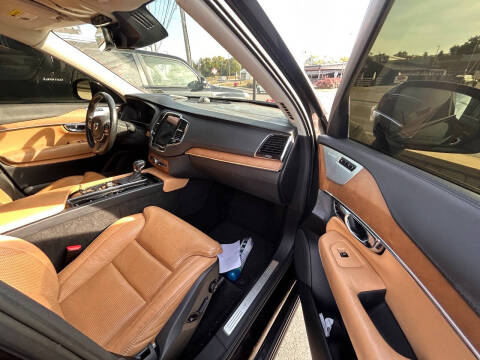 2016 Volvo XC90 T6 Inscription