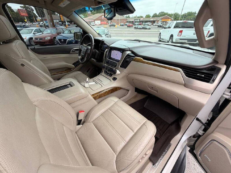 2017 GMC Yukon Denali