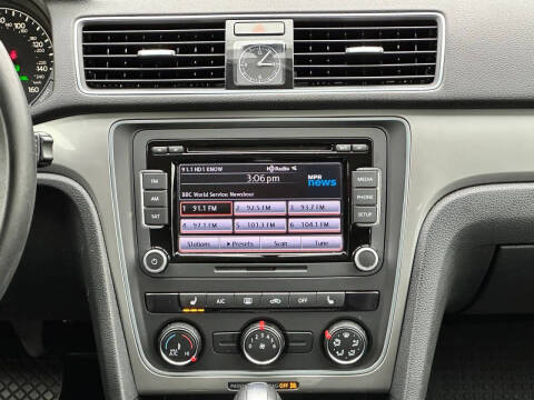 2015 Volkswagen Passat