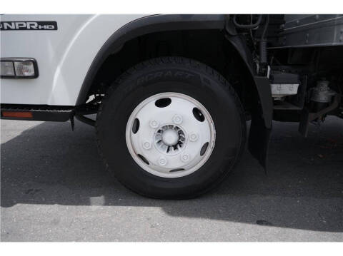 2014 Isuzu NPR/NPR-HD