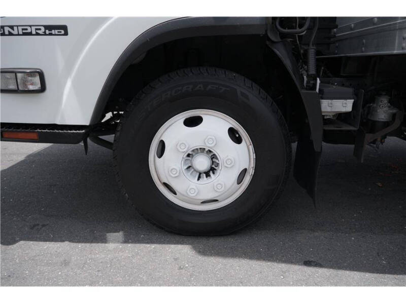 2014 Isuzu NPR/NPR-HD