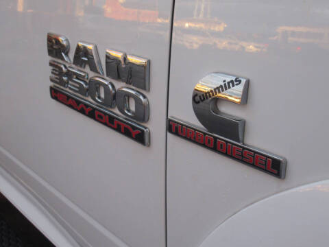 2016 RAM 3500 Laramie