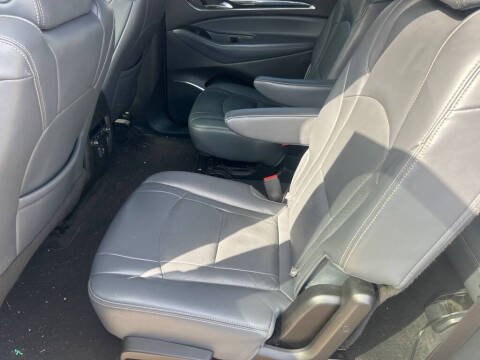 2022 Buick Enclave Essence