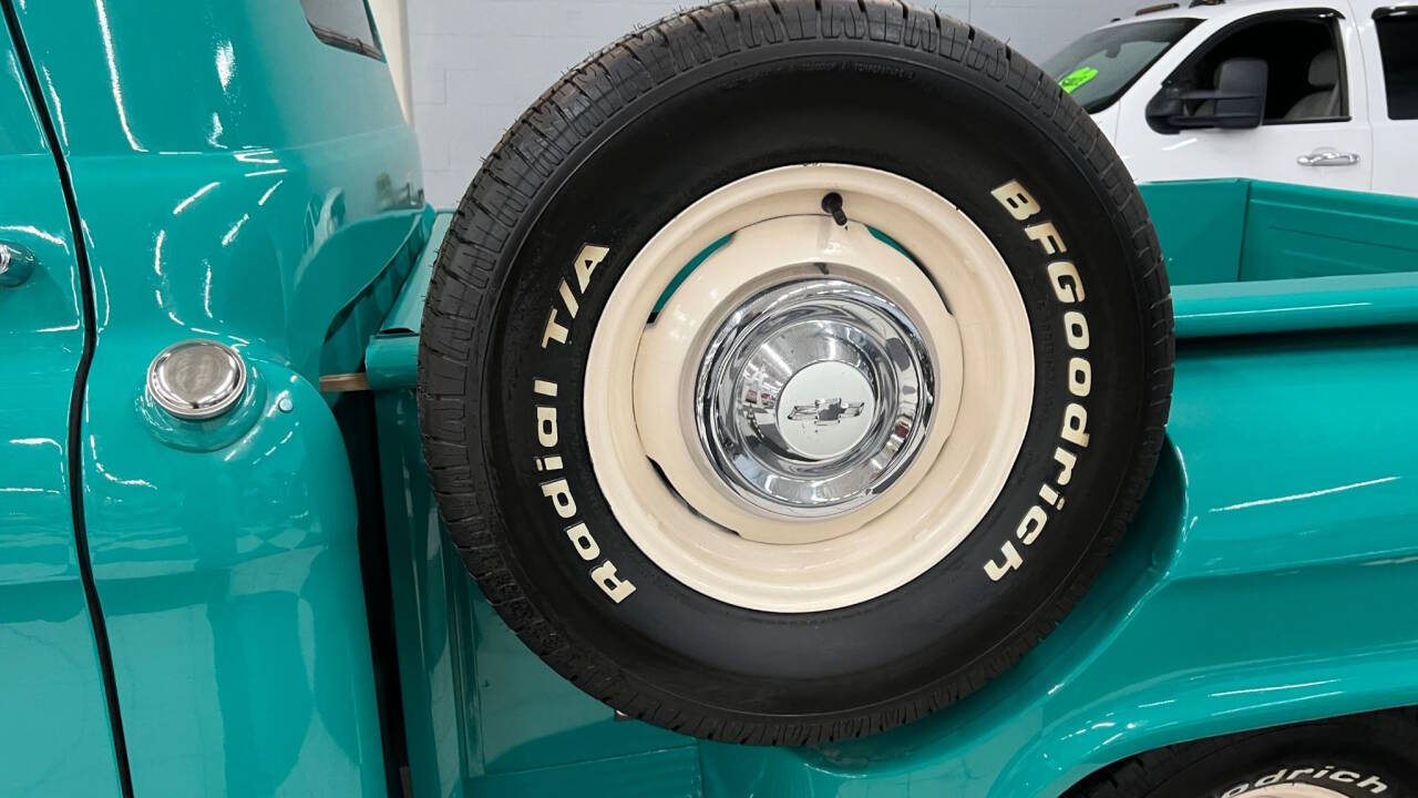 1955 Chevrolet Short Box Pick UP 18