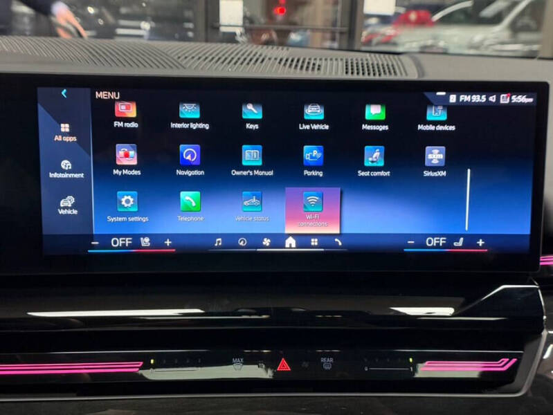 2025 BMW 5 Series 530i xDrive