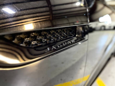 2015 Jaguar F-TYPE R