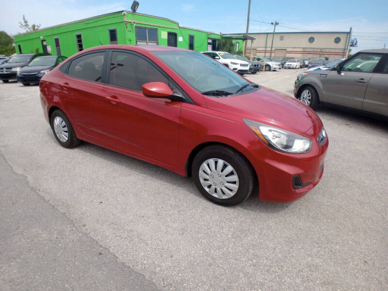 2014 Hyundai Accent GLS photo 8