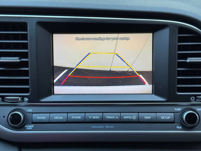 2018 Hyundai Elantra