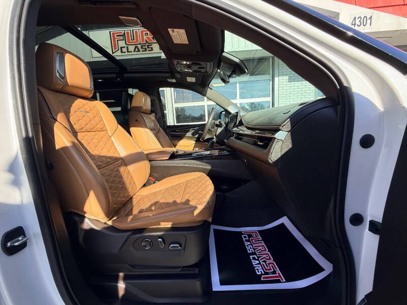 2021 Cadillac Escalade Sport