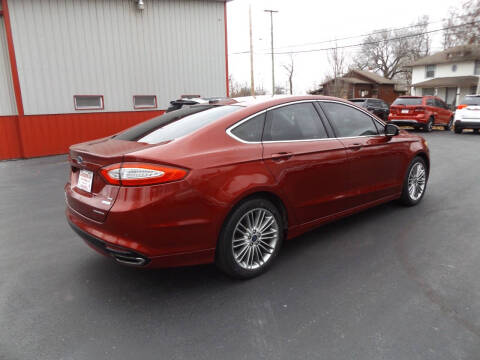 2014 Ford Fusion SE