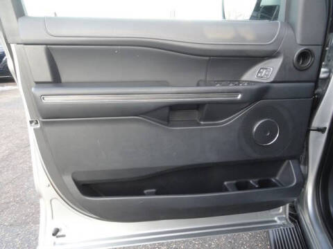 2023 Ford Expedition MAX XLT