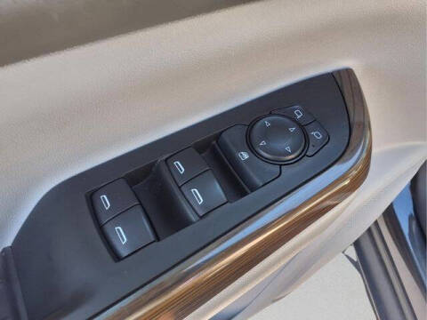 2017 GMC Acadia SLE-2
