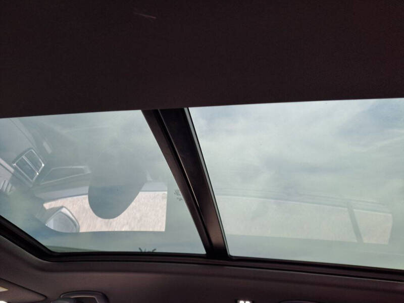 2026 Volkswagen Atlas Cross Sport SEL Premium R-Line 4Motion