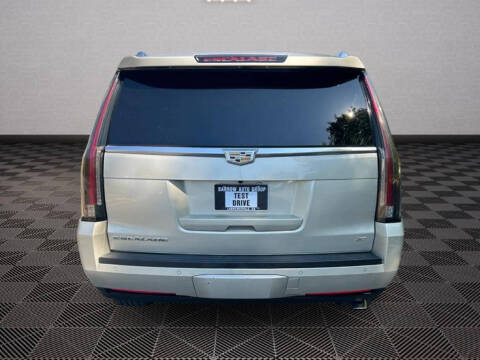2015 Cadillac Escalade Platinum