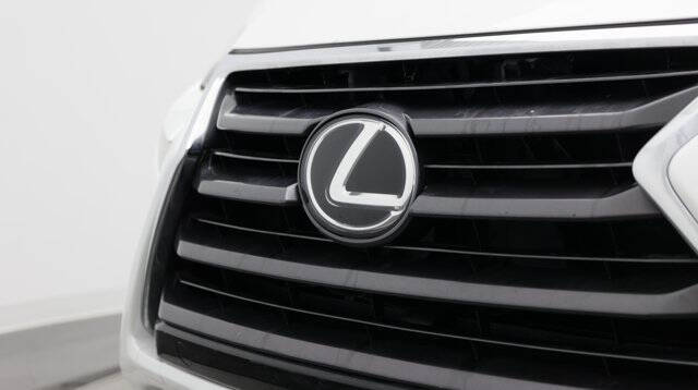 2017 Lexus NX 200t