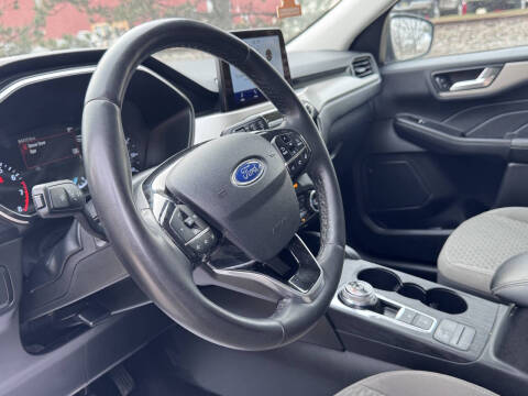 2021 Ford Escape SE