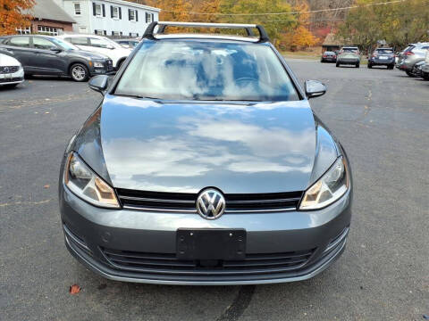 2017 Volkswagen Golf TSI S