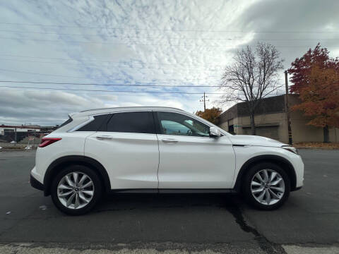 2019 Infiniti QX50 Pure