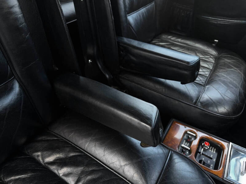 1975 Rolls-Royce Corniche
