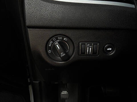 2019 Chrysler 300 S
