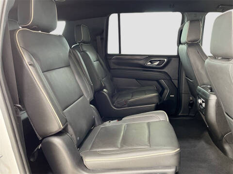 2022 GMC Yukon XL SLT