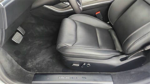 2023 Tesla Model S Plaid