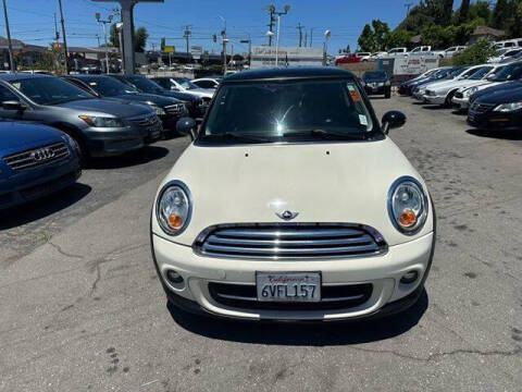 2012 MINI Cooper Hardtop