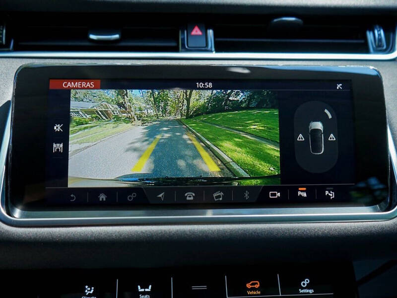 2020 Land Rover Range Rover Evoque SE