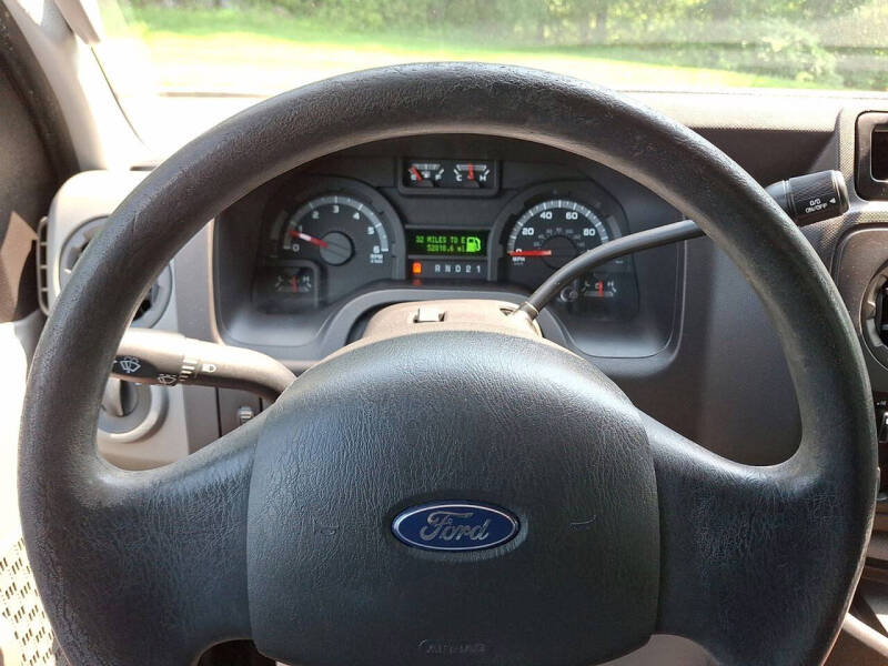 2011 Ford E-Series