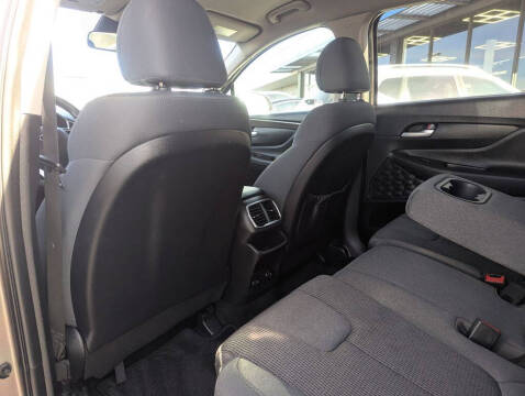 2019 Hyundai Santa Fe SE 2.4L