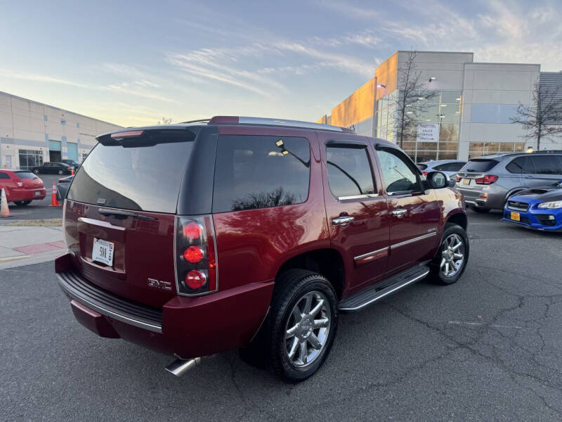 2011 GMC Yukon Denali