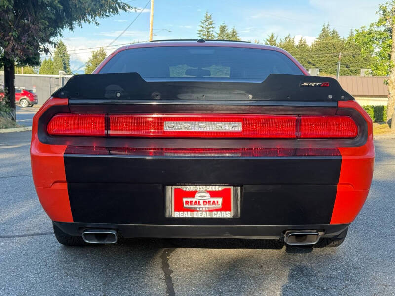 2010 Dodge Challenger SRT8