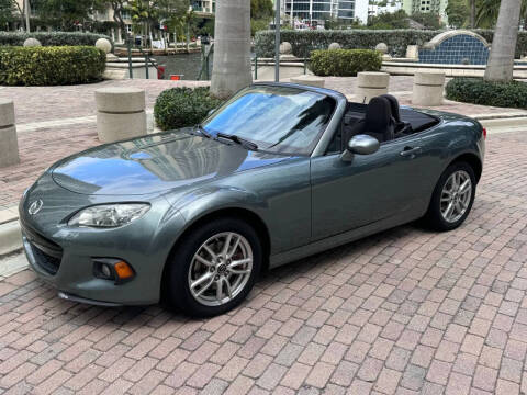 2013 Mazda MX-5 Miata Sport