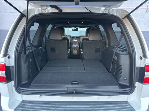 2014 Lincoln Navigator