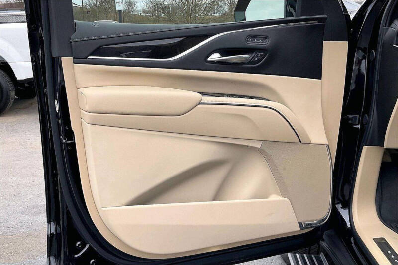 2024 Cadillac Escalade Premium Luxury