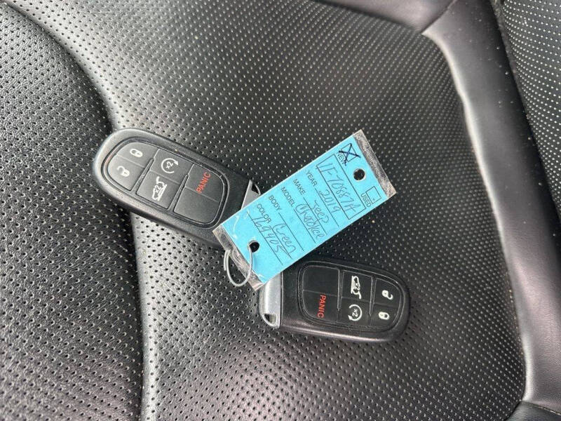 2019 Jeep Cherokee Trailhawk