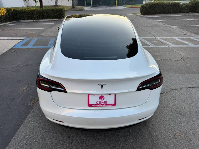 2021 Tesla Model 3 Standard Range Plus