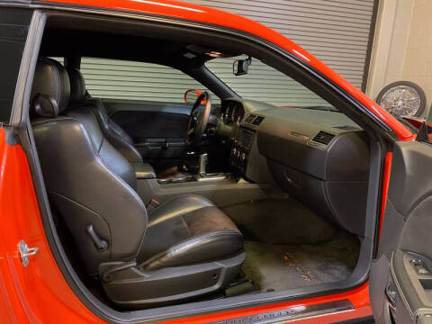 2009 Dodge Challenger SRT8