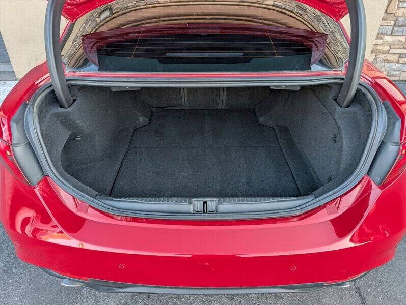 2019 Alfa Romeo Giulia Ti Sport