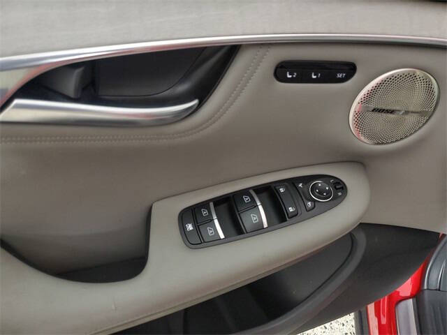 2023 Infiniti QX50 Sensory