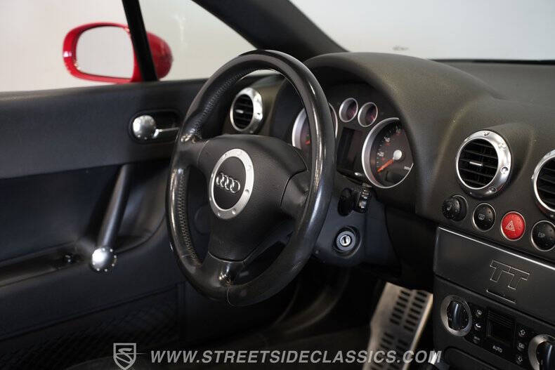 2005 Audi TT 250hp quattro