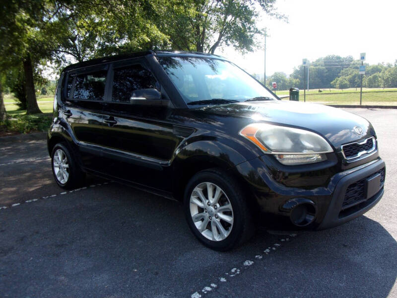 2012 Kia Soul +