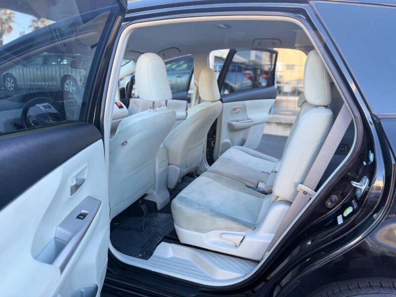 2012 Toyota Prius v Five