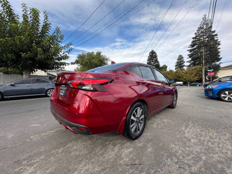 2020 Nissan Versa SV