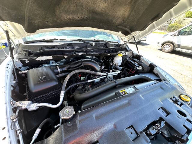 2022 RAM 1500 Classic SLT