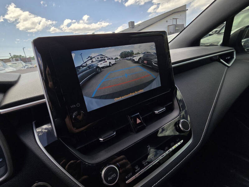 2023 Toyota Corolla Hatchback SE