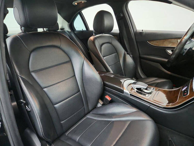 2015 Mercedes-Benz C-Class C 300