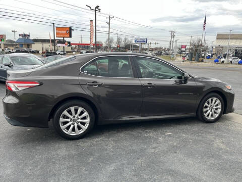 2018 Toyota Camry LE